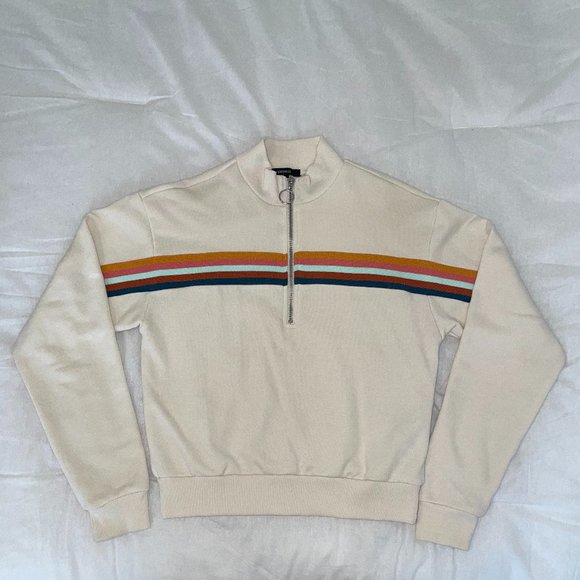 Forever 21 Striped Trim Pullover - Picture 3 of 5